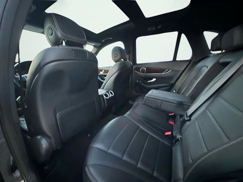 Used 2018 Mercedes-Benz GLC 300 GLC 300 image 18