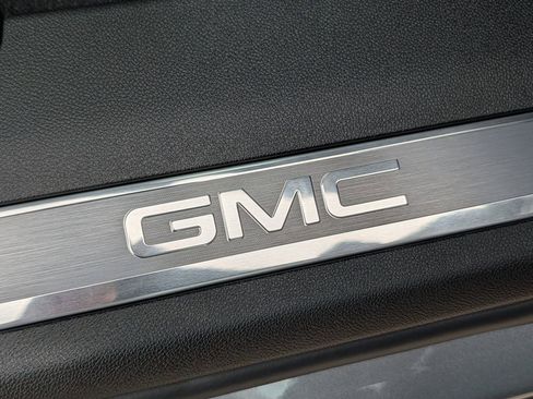 New 2026 GMC Yukon Elevation w/ Elevation Premium Package AWD/4WD image 26
