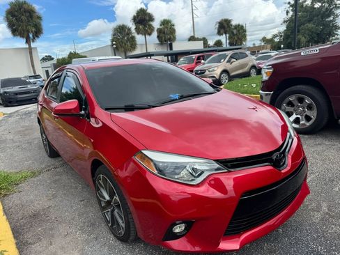 Used 2016 Toyota Corolla LE FWD image 3