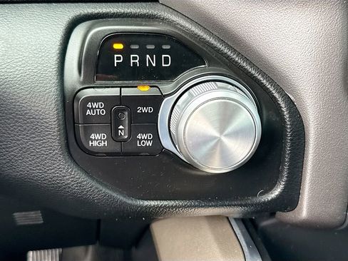 Used 2022 RAM 1500 Laramie AWD/4WD image 15