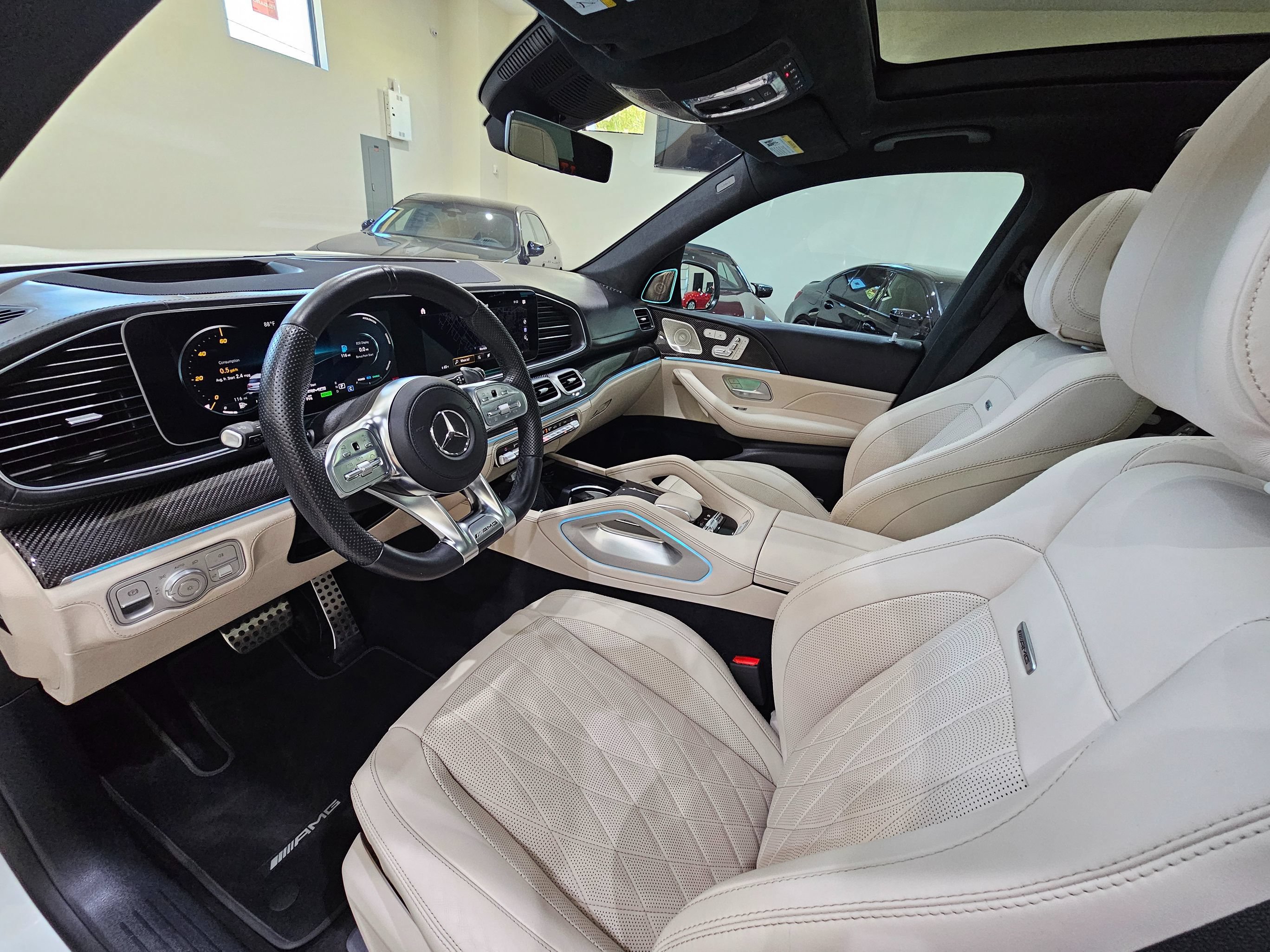 Used 2023 Mercedes-Benz GLS 63 AMG 4MATIC image 25
