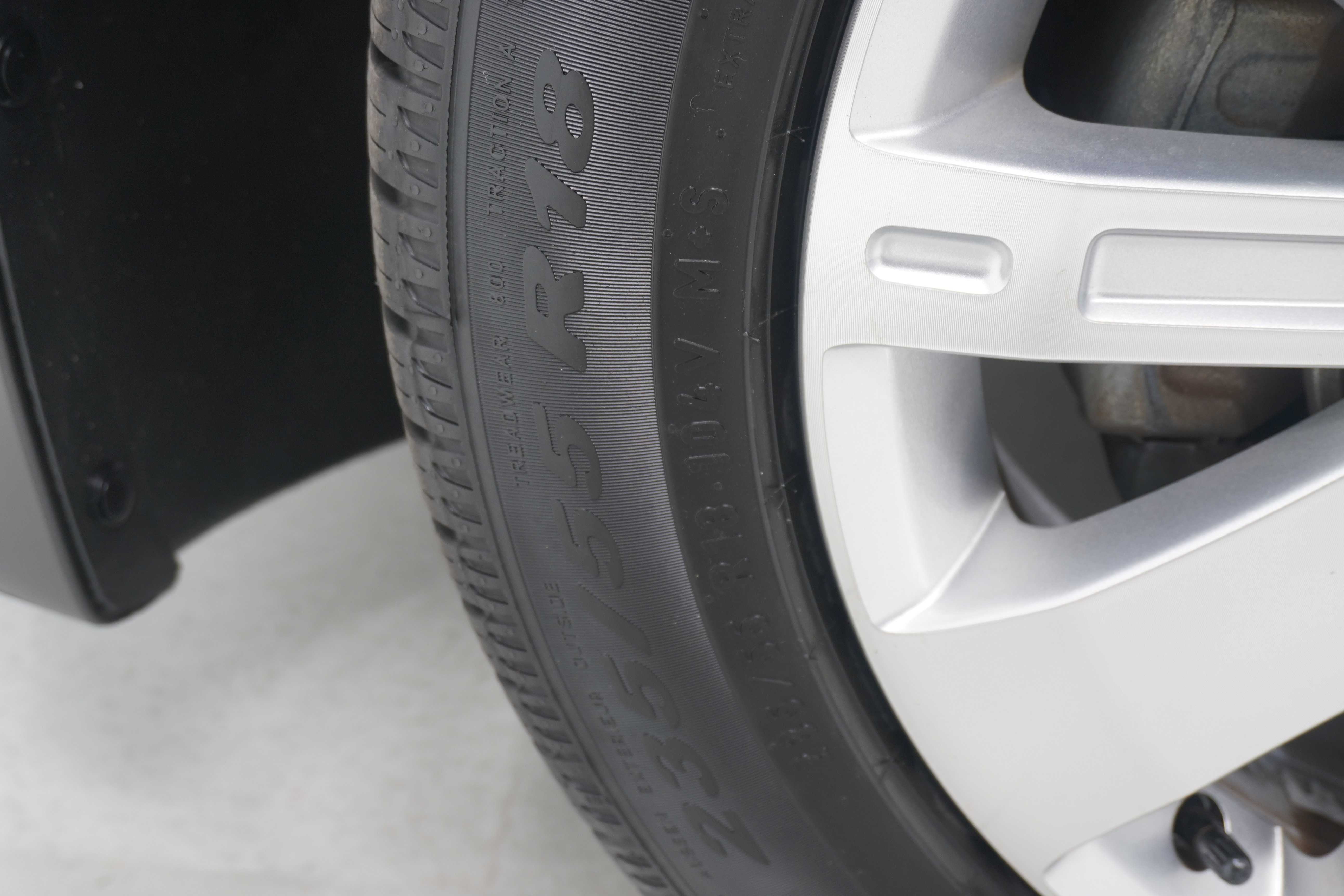 Used 2010 Chevrolet Equinox LT FWD image 25