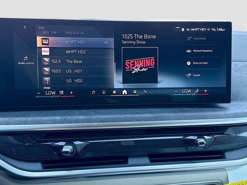 New 2026 BMW X5 xDrive50e w/ Executive Package image 33