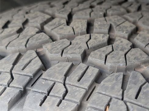 Used 2026 Chevrolet Silverado 1500 LT image 35