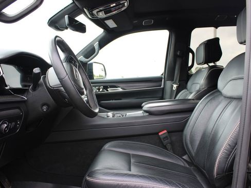 Used 2024 Jeep Grand Wagoneer L Series II w/ Quick Order Packagew 28T AWD/4WD image 21
