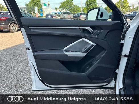 Used 2023 Audi Q3 2.0T Premium Plus w/ Premium Plus Package AWD/4WD image 15