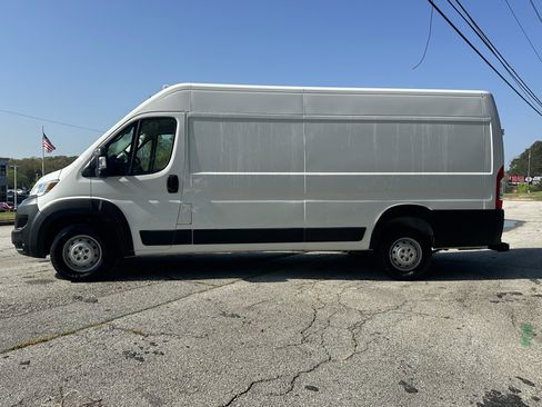 Used 2023 RAM ProMaster 3500 w/ Driver Convenience Group image 11
