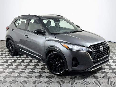 Used 2023 Nissan Kicks SR FWD image 1