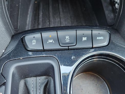 Used 2025 Chevrolet TrailBlazer LT image 16