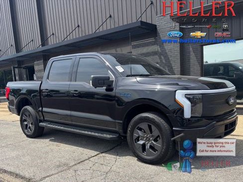 Used 2025 Ford F150 Lightning Flash AWD/4WD image 1