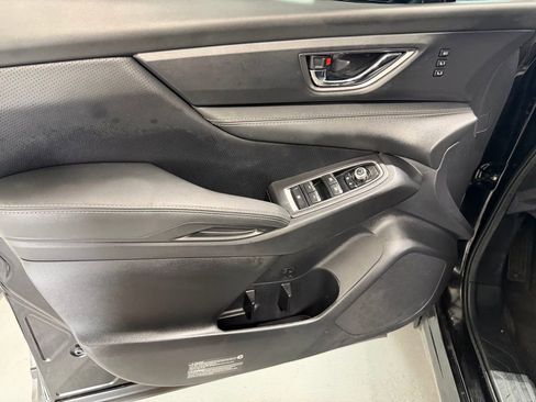 Used 2024 Subaru Ascent Limited image 8