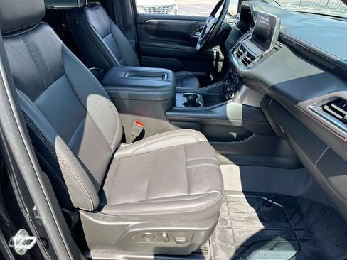 Used 2024 Chevrolet Tahoe RST w/ Luxury Package AWD/4WD image 28