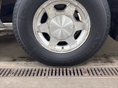 Used 2004 GMC Sierra 1500 SLE w/ Light Duty Power Package image 10