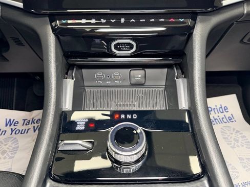 New 2026 Jeep Grand Cherokee Altitude AWD/4WD image 13