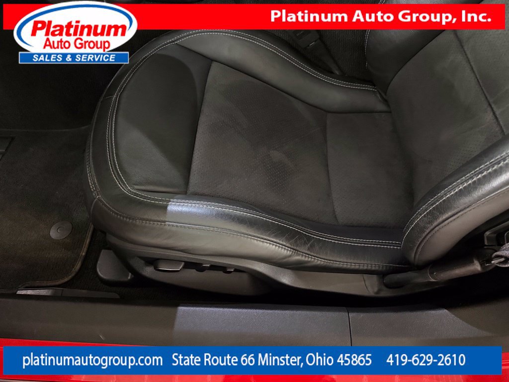 Used 2014 Chevrolet Corvette Stingray Convertible w/ 2LT Preferred Equipment Group RWD image 11