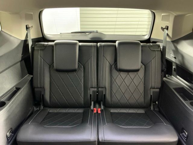 Used 2024 Volkswagen Atlas SEL Premium R-Line AWD/4WD image 25