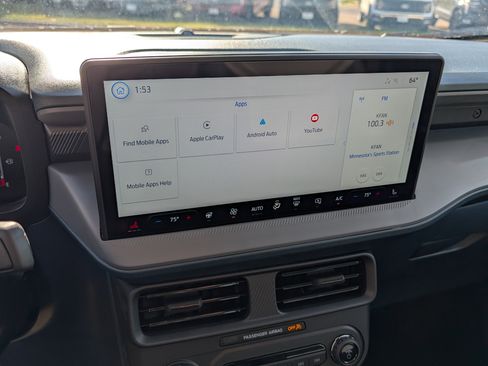 New 2025 Ford Maverick Lariat w/ Black Appearance Package image 9