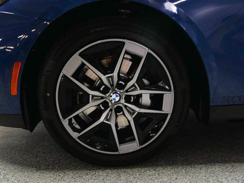 Used 2026 BMW 530i w/ Premium Package RWD image 5