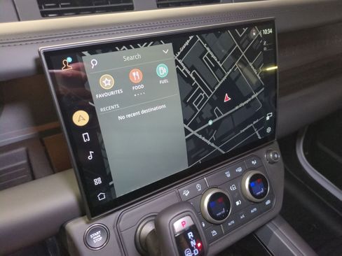 New 2026 Land Rover Defender 110 X-Dynamic SE image 20