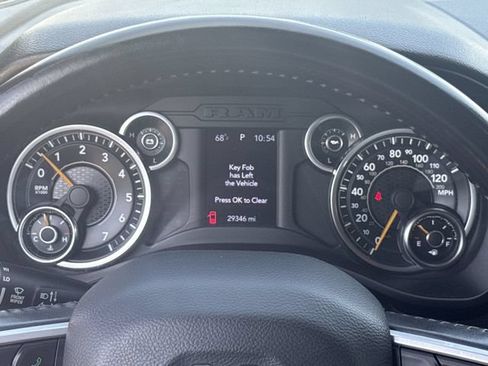 Used 2022 RAM 1500 Big Horn AWD/4WD image 23
