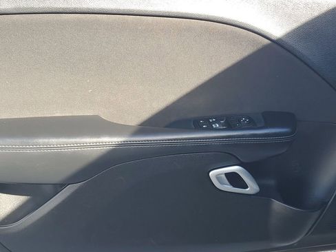 Used 2022 Dodge Challenger GT image 41