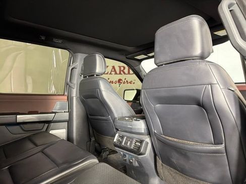 Used 2021 Ford F150 Lariat w/ Equipment Group 502A High AWD/4WD image 19