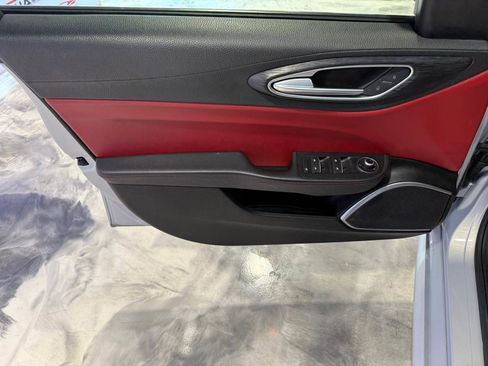 Used 2021 Alfa Romeo Giulia Sprint w/ Sun & Sound Package image 22