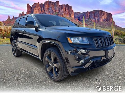 Used 2015 Jeep Grand Cherokee Altitude image 9