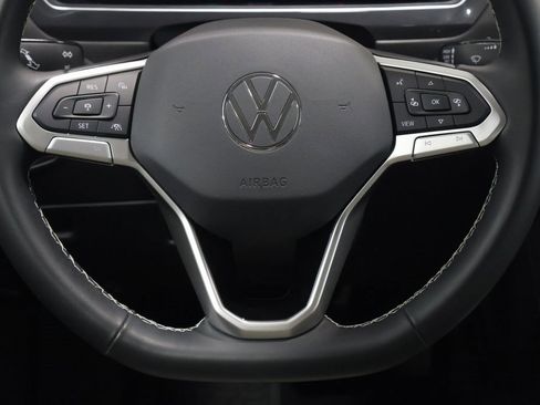 Used 2024 Volkswagen Tiguan S image 17