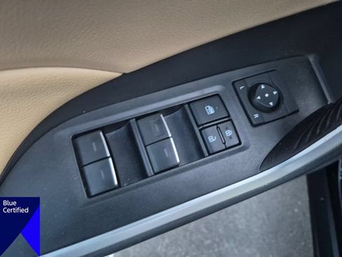 Used 2022 Toyota RAV4 XLE Premium FWD image 13