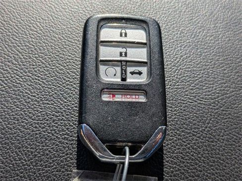 Used 2019 Honda Accord EX-L image 28