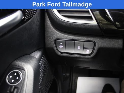 Used 2024 Kia Seltos S FWD image 17