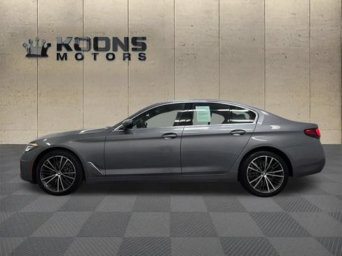 Used 2023 BMW 540i xDrive w/ Premium Package AWD/4WD image 4