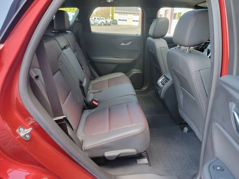 Used 2023 Chevrolet Blazer RS w/ Enhanced Convenience Package image 14