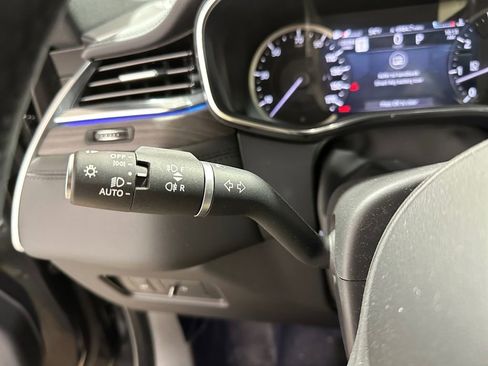 Used 2023 Jaguar F-PACE S image 23