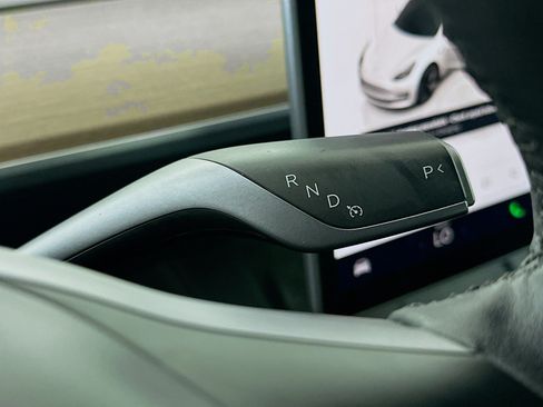 Used 2023 Tesla Model 3 Standard Range RWD image 24