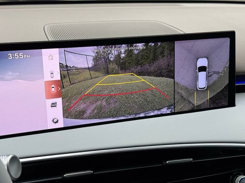 Used 2026 Genesis GV70 2.5T Advanced image 5