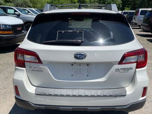 Used 2016 Subaru Outback 2.5i Limited AWD/4WD image 7