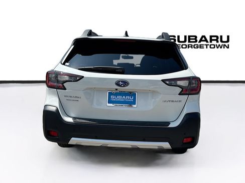 Used 2025 Subaru Outback Limited AWD/4WD image 6
