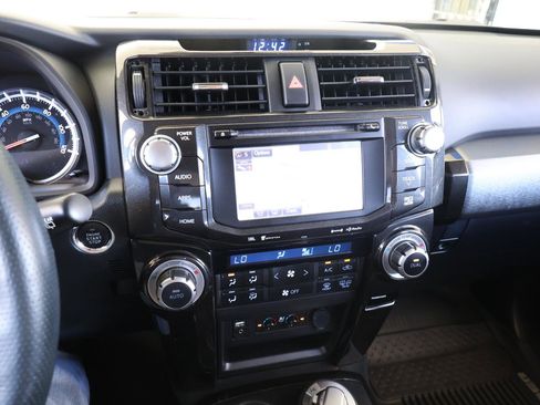 Used 2019 Toyota 4Runner Limited AWD/4WD image 45