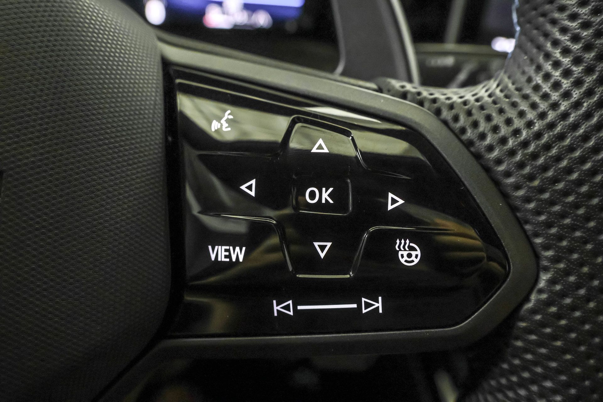 Used 2025 Volkswagen Golf R Black Edition AWD/4WD image 26