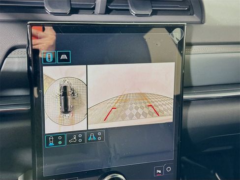 New 2026 GMC Terrain AT4 w/ Convenience Package III image 9