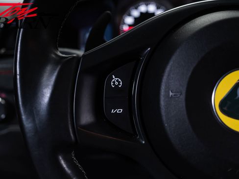 Used 2020 Lotus Evora RWD image 35