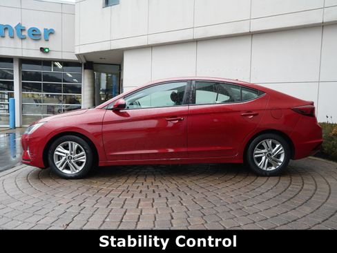 Used 2020 Hyundai Elantra SEL image 18