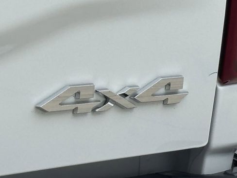 New 2026 RAM 3500 Laramie AWD/4WD image 7