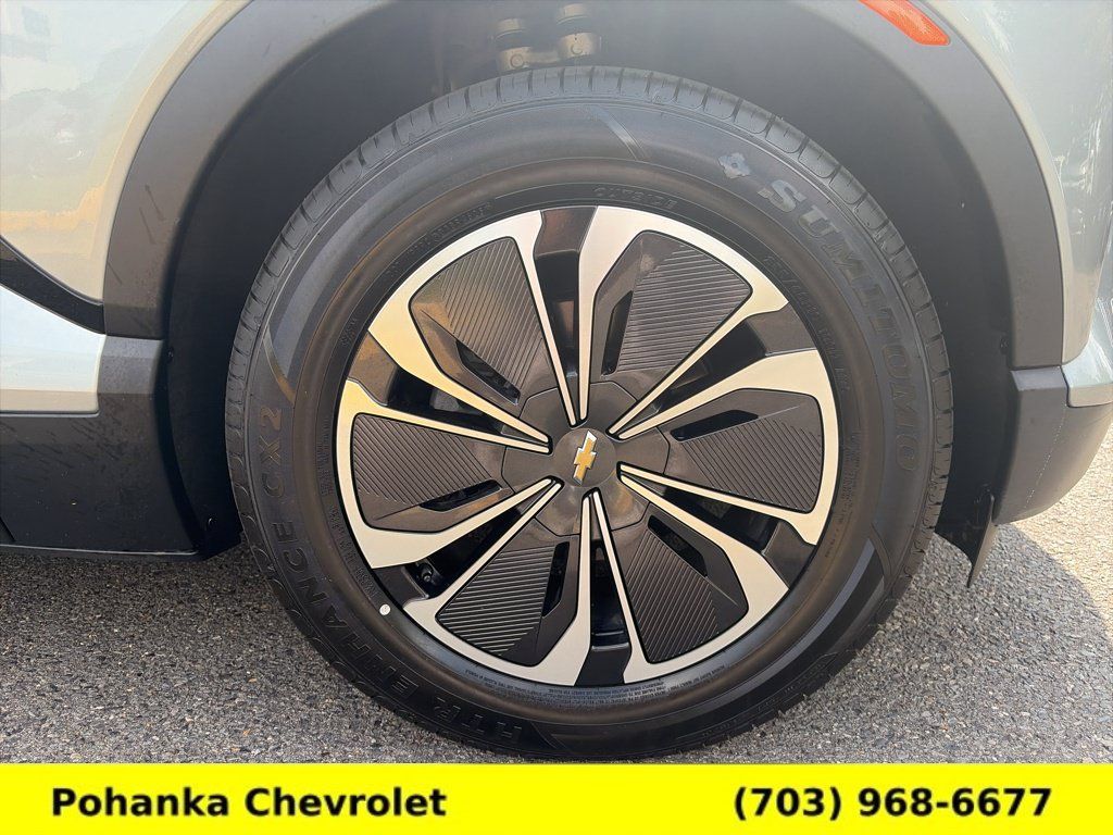 Certified 2024 Chevrolet Blazer EV LT AWD/4WD image 28