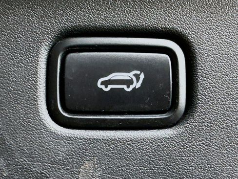 Used 2024 Kia EV6 Wind AWD/4WD image 29