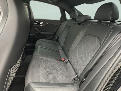 Used 2023 Audi S4 Premium w/ Convenience Package AWD/4WD image 10
