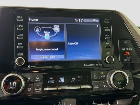 Used 2022 Toyota Highlander Bronze Edition AWD/4WD image 14