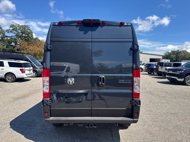 New 2026 RAM ProMaster 2500 w/ Convenience Group FWD image 7